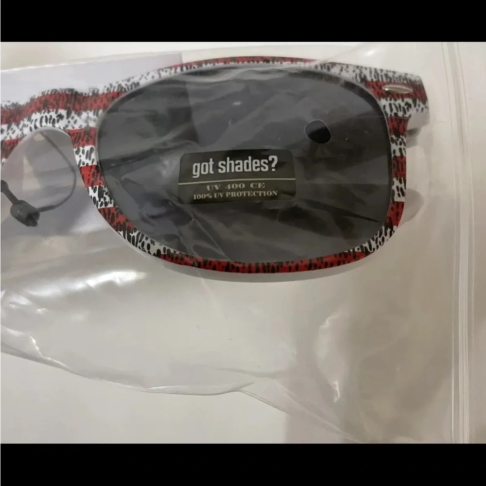 NEW Retro Womens Mens Unisex Sunglasses USA American Flag Red White Blue